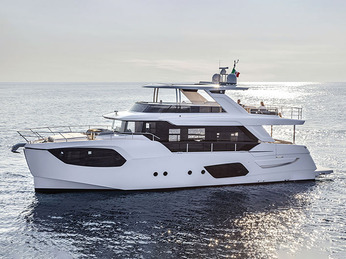 Absolute-Navetta-68-03-img-couv-essai-portfolio-yachts-france-174